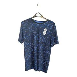 Nike Kyrie Irving Dri-FIT Splatter Graphic T-Shirt